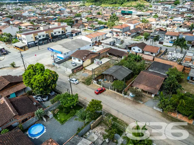 OPORTUNIDADE DE TERRENO, NO BAIRRO PARANAGUAMIRIM,