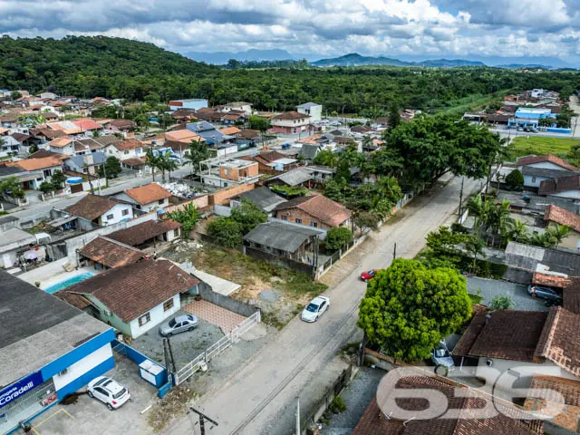 OPORTUNIDADE DE TERRENO, NO BAIRRO PARANAGUAMIRIM,
