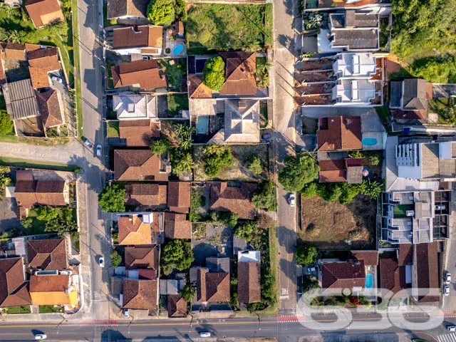 TERRENO À VENDA NO BAIRRO FLORESTA - Estuda permut