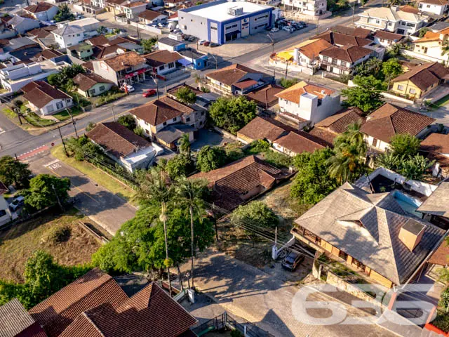 TERRENO À VENDA NO BAIRRO FLORESTA - Estuda permut