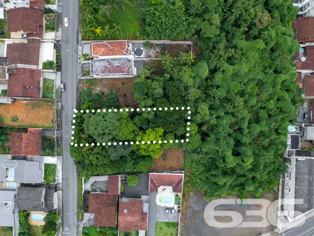 BELÍSSIMO TERRENO, NO BAIRRO FLORESTA, EM JOINVILL