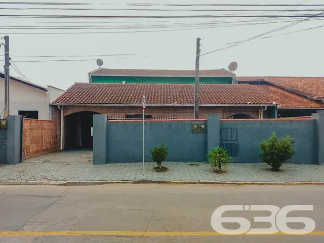 BAIRRO AVENTUREIRO: DUAS CASAS EM UM SÓ TERRENO -