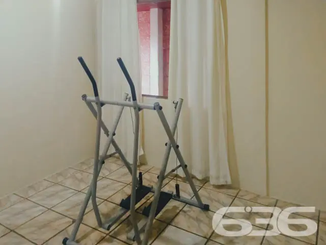 BAIRRO AVENTUREIRO: DUAS CASAS EM UM SÓ TERRENO -