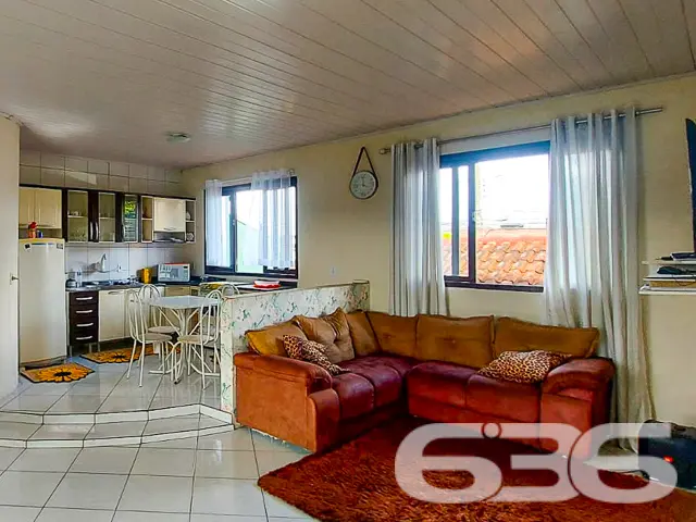 BAIRRO AVENTUREIRO: DUAS CASAS EM UM SÓ TERRENO -