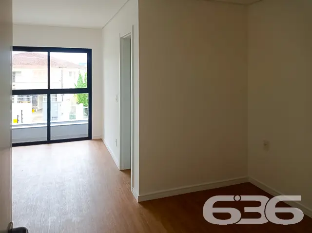 SOBRADO COM 1 SUÍTE E 2 QUARTOS NO BAIRRO BOA VIST
