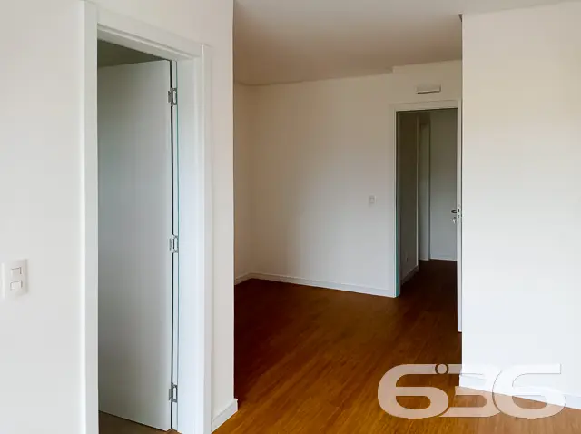 SOBRADO COM 1 SUÍTE E 2 QUARTOS NO BAIRRO BOA VIST