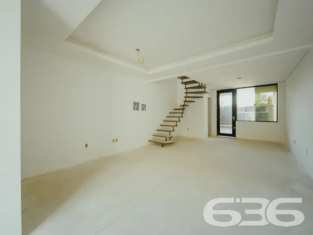SOBRADO COM SUÍTE E 2 QUARTOS NO JARDIM IRIRIÚ
Se