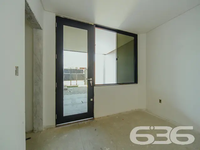 SOBRADO COM SUÍTE E 2 QUARTOS NO JARDIM IRIRIÚ
Se