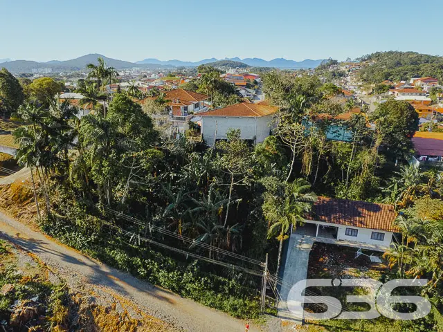 VENDE-SE LOTE NO BAIRRO ITAUM - EXCELENTE OPORTUNI