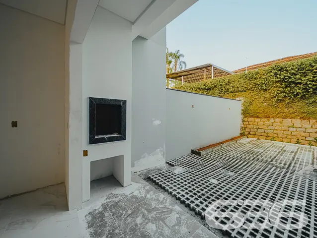 IMÓVEL DE ALTO PADRÃO COM SUÍTE + 2 QUARTOS NO BAI