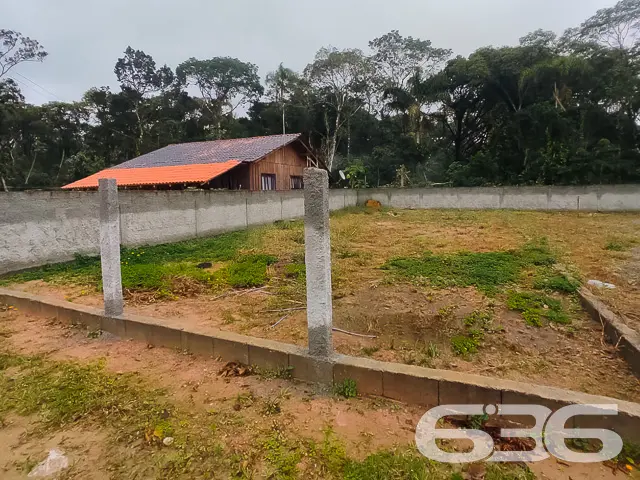 VENDE-SE TERRENO PERFEITO PARA INVESTIDORES EM UBA
