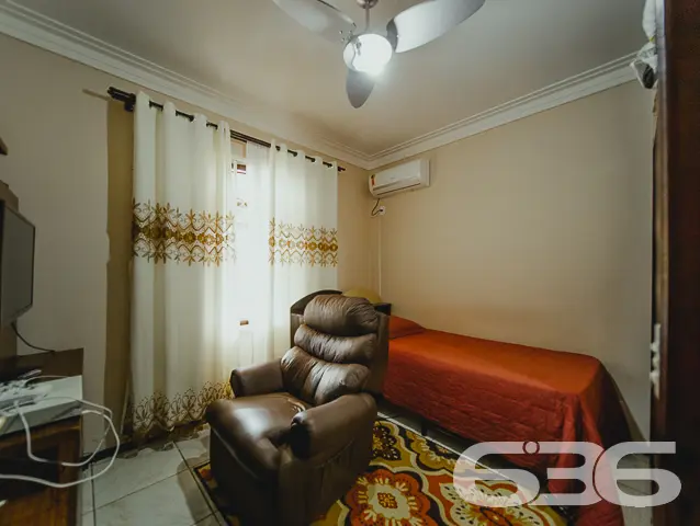 LINDA RESIDÊNCIA COM SUÍTE + 2 QUARTOS NO BAIRRO S