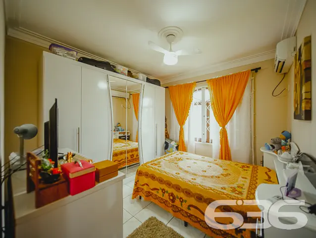 LINDA RESIDÊNCIA COM SUÍTE + 2 QUARTOS NO BAIRRO S