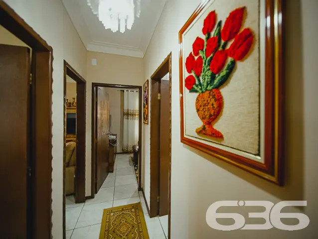 LINDA RESIDÊNCIA COM SUÍTE + 2 QUARTOS NO BAIRRO S