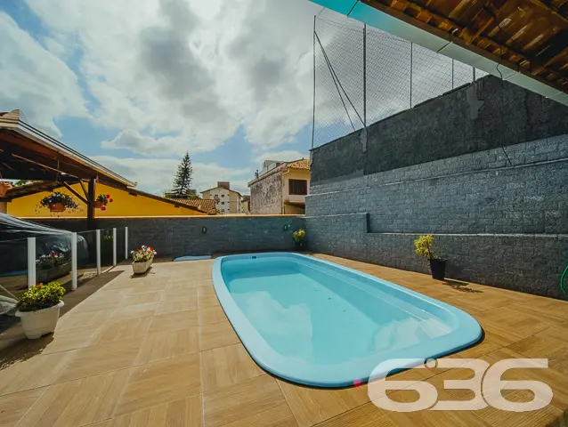 LINDA RESIDÊNCIA COM SUÍTE + 2 QUARTOS NO BAIRRO S