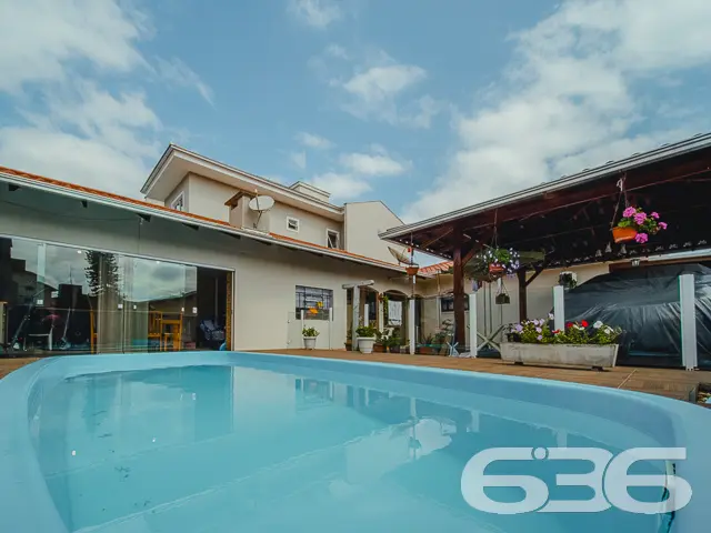 LINDA RESIDÊNCIA COM SUÍTE + 2 QUARTOS NO BAIRRO S