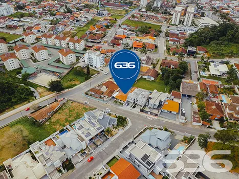 LINDA RESIDÊNCIA COM SUÍTE + 2 QUARTOS NO BAIRRO S
