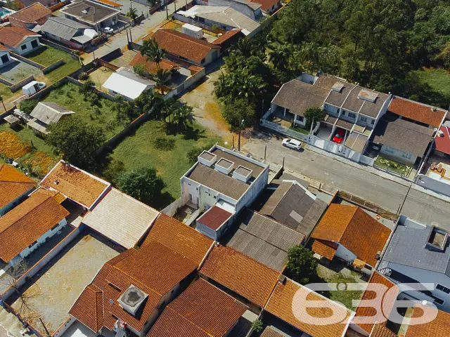 SOBRADO COM 2 DORMITĂRIOS NO BAIRRO ADHEMAR GARCIA