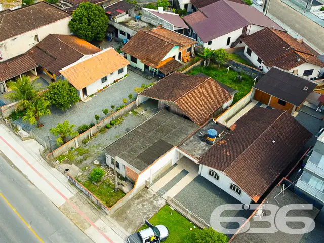 EXCELENTE TERRENO NO BAIRRO ESPINHEIROS EM JOINVIL