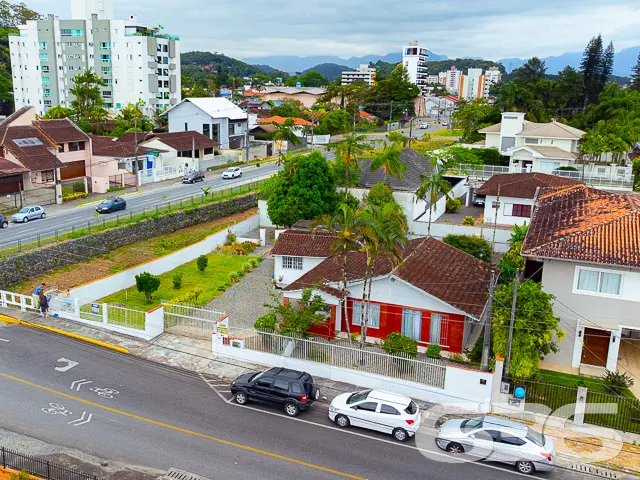 Descubra Seu PrĂłximo Lar em Joinville: ResidĂȘncia