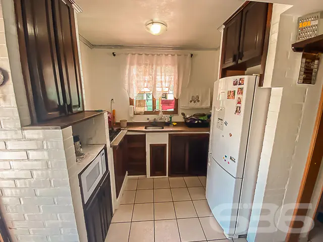 IMÓVEL COM 4 QUARTOS + EDÍCULA NO BAIRRO VILA NOVA
