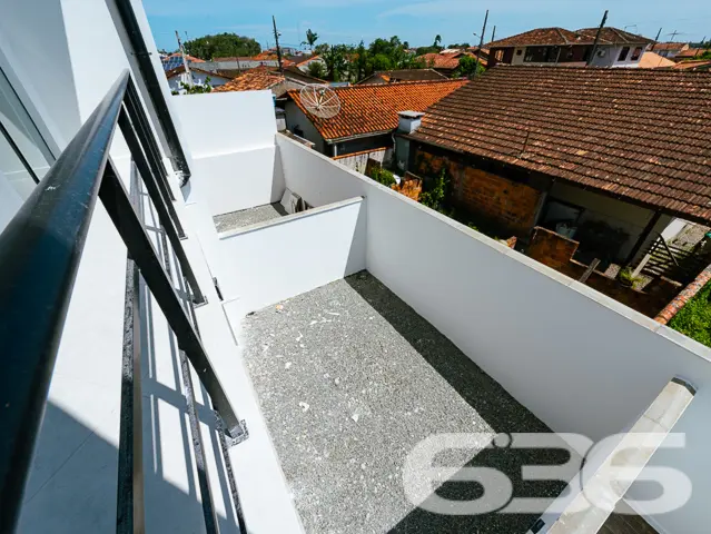 Sobrado com 3 quartos no bairro Costeira, Balneári