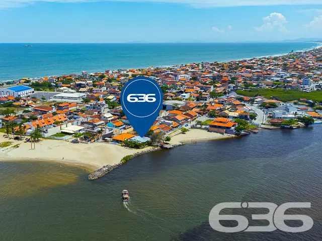 RESIDÊNCIA ÚNICA COM VISTA PARA A LAGOA EM BALNEÁR