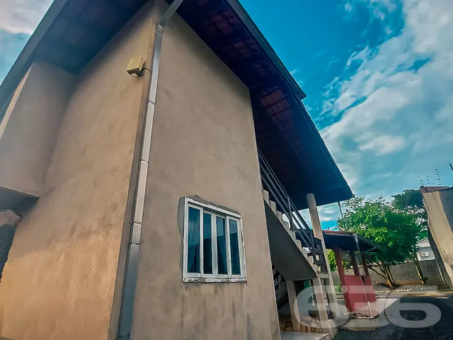 PRIMEIRA RESIDÊNCIA COM 4 QUARTOS
SEGUNDA RESIDÊN