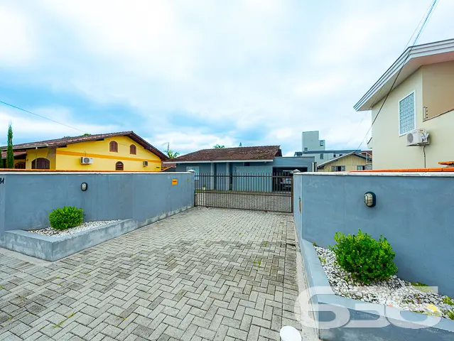 SUPER OPORTUNIDADE! IMÓVEL RESIDENCIAL + GALPÃO +