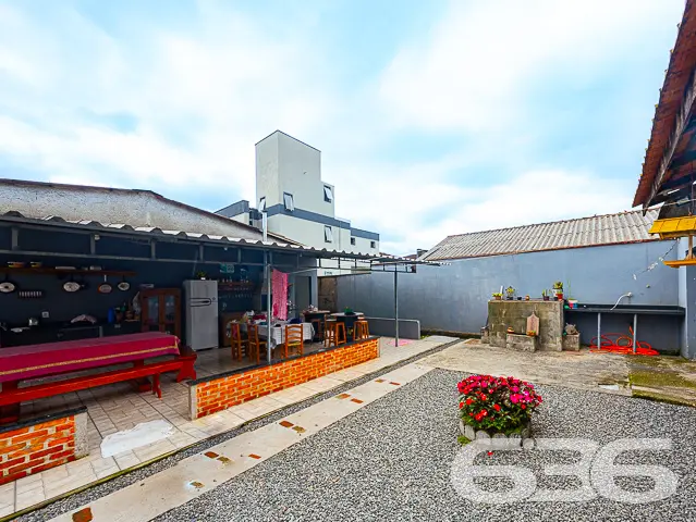 SUPER OPORTUNIDADE! IMÓVEL RESIDENCIAL + GALPÃO +