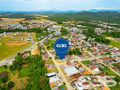 TERRENO DE ESQUINA À VENDA NO BAIRRO ITINGA, ARAQU