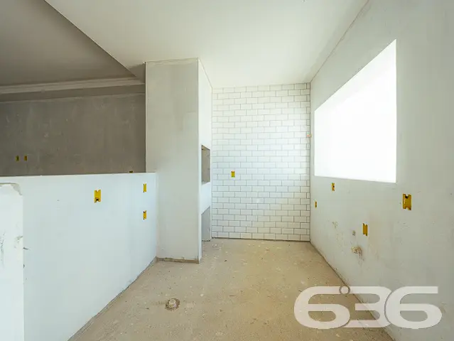 IMÓVEL COM SUÍTE + QUARTO NO BAIRRO JOÃO COSTA
Es