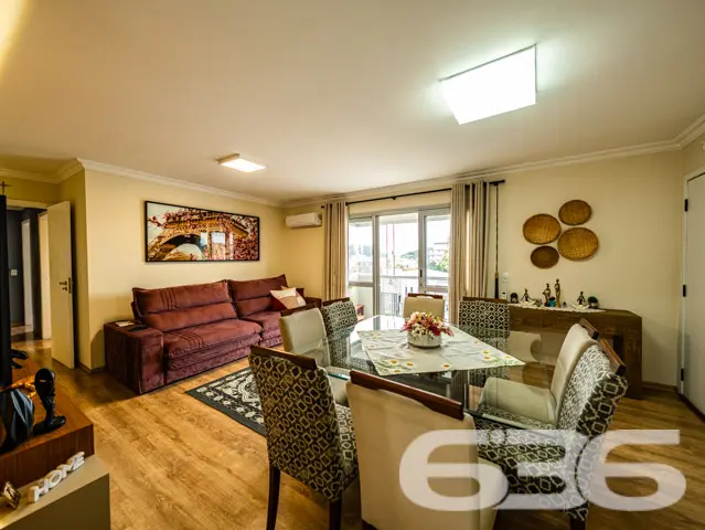 Apartamento de 147m² no bairro Bucarein. Com uma r