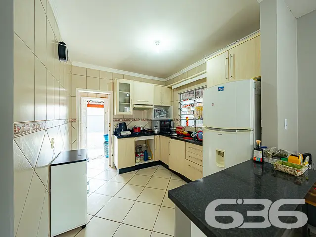 SOBRADO AMPLO NA ZONA SUL DE JOINVILLE-SC

Se você