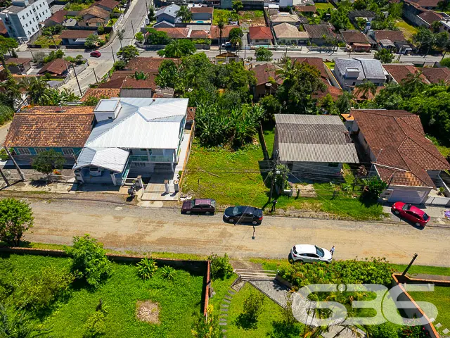 LOTE À VENDA NO BAIRRO NOVA BRASÍLIA
Essa é uma o