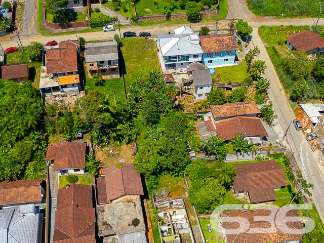 LOTE À VENDA NO BAIRRO NOVA BRASÍLIA
Essa é uma o