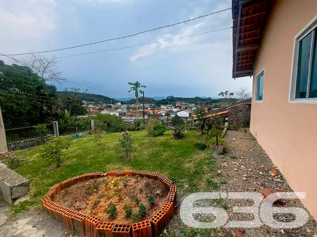 Descubra o prazer de morar em um lar espaçoso e ac