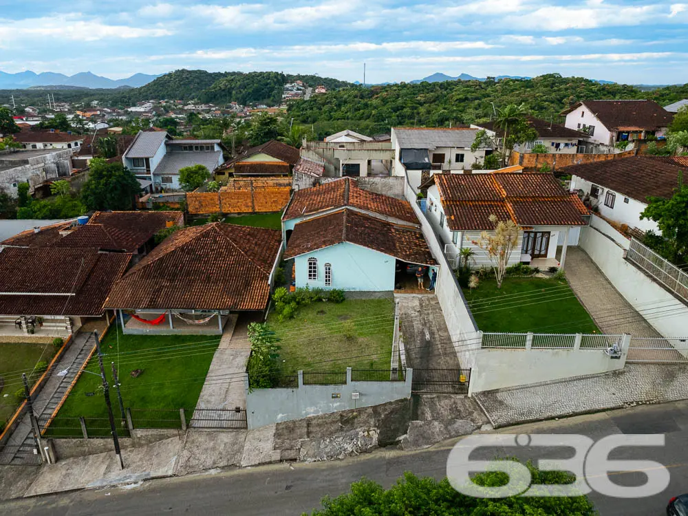 Descubra o prazer de morar em um lar espaçoso e ac