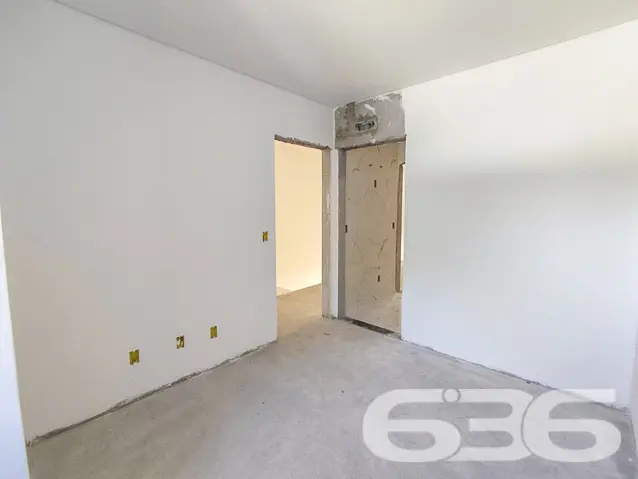OPORTUNIDADE DE SOBRADO DE ALTO PADRÃO COM 3 SUÍTE