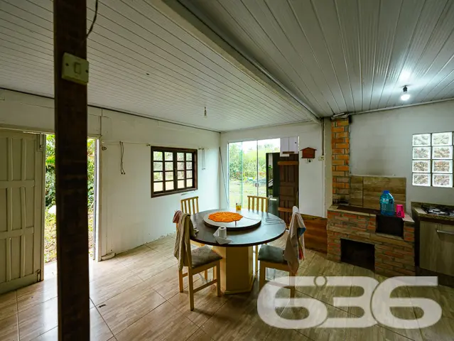 VENDE-SE DUAS CASAS EM MINI CHÁCARA A 300M DA LAGO