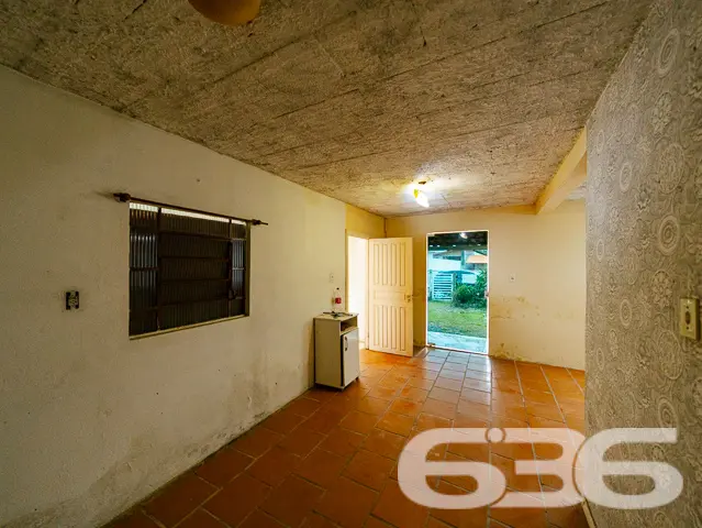 VENDE-SE DUAS CASAS EM MINI CHÁCARA A 300M DA LAGO