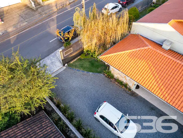SOBRADO COM SUĂTE + QUARTO NO BAIRRO COSTA E SILVA