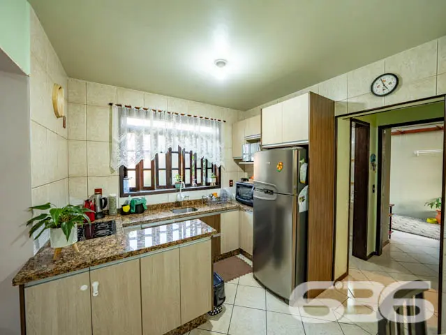 SOBRADO COM SUĂTE + QUARTO NO BAIRRO COSTA E SILVA