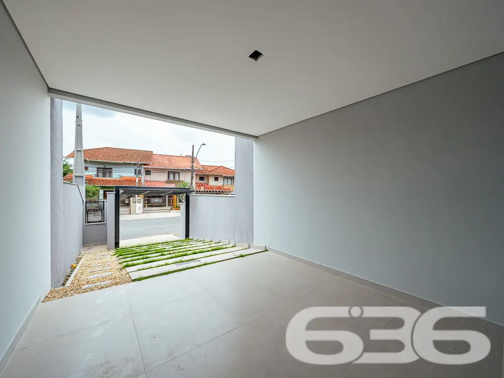 EXCELENTE SOBRADO COM SUÍTE + 2 QUARTOS NO BAIRRO