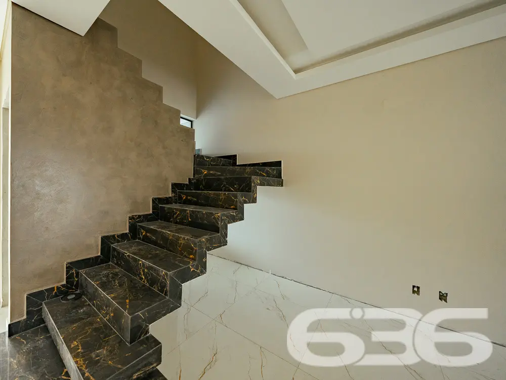 EXCELENTE SOBRADO COM SUÍTE + 2 QUARTOS NO BAIRRO