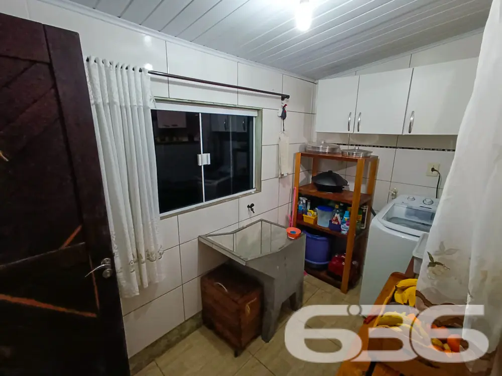 IMÓVEL COM 2 DORMITÓRIOS NO BAIRRO JARDIM PARAÍSO