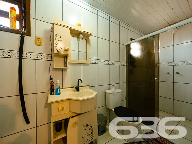 IMÓVEL À VENDA NO BAIRRO AVENTUREIRO COM AMPLO TER