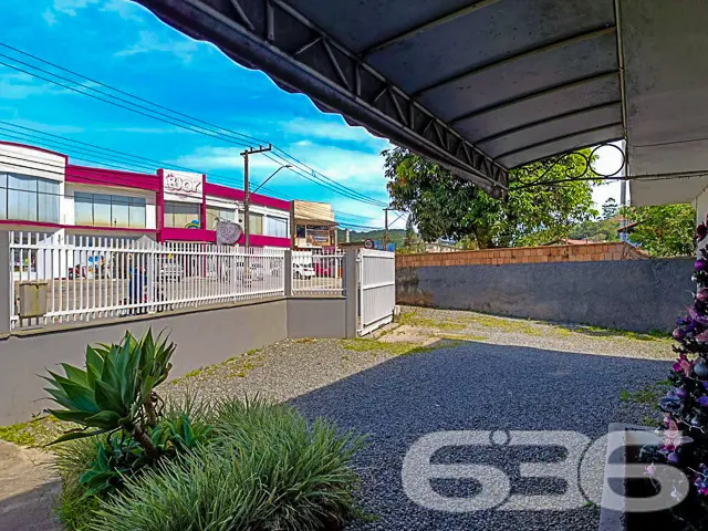 AMPLO SOBRADO NO BAIRRO ITINGA, JOINVILLE – 4 DORM