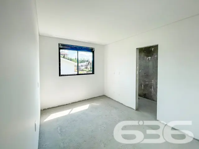 BELÍSSIMO IMÓVEL COM 3 SUÍTES NO BAIRRO SANTO ANTÔ