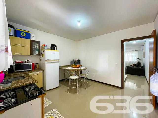 SOBRADO COM SUÍTE + 2 DORMITÓRIOS NO BAIRRO AVENTU